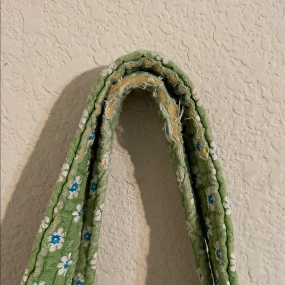 Perfect Spring Colors Vera Bradley Floral Paisley Quilted Shoulder Bag - Picture 6 of 8